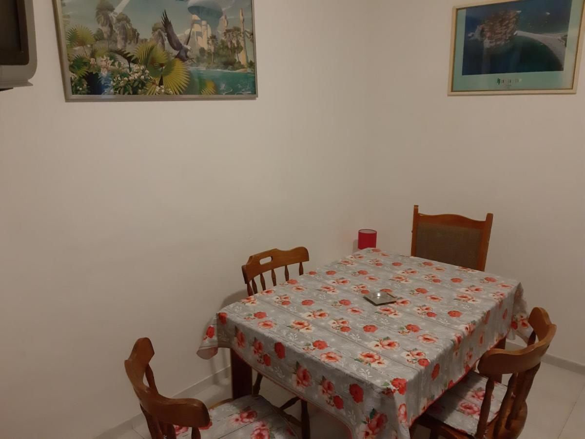 Апартаменты Zoro Apartments Свети-Стефан